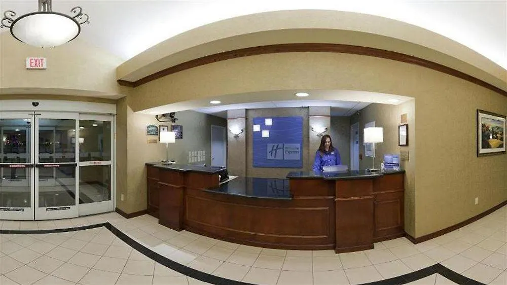 Holiday Inn Express Las Vegas Stadium Area By Ihg 3*,
